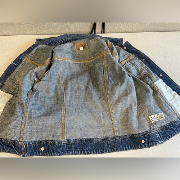 American Eagle Classic Denim Jacket - Size XS - Picture 10 of 12